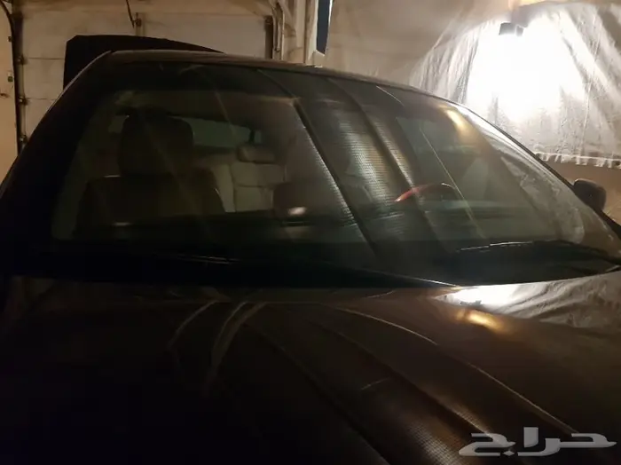 تاون كار 2011 سعودي لارج نظيف جدا . ممشى قليل 33