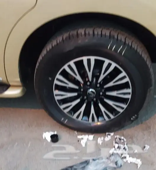 تجليد سيارات ورش مطفي ورش جنوط ورش داخلي  81