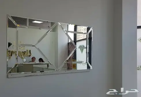 مرايات وزجاج سكوريت وشور بوكس 8