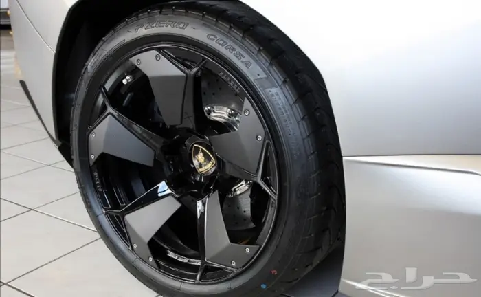 جنوط لمبرجيني  افنتادور 15