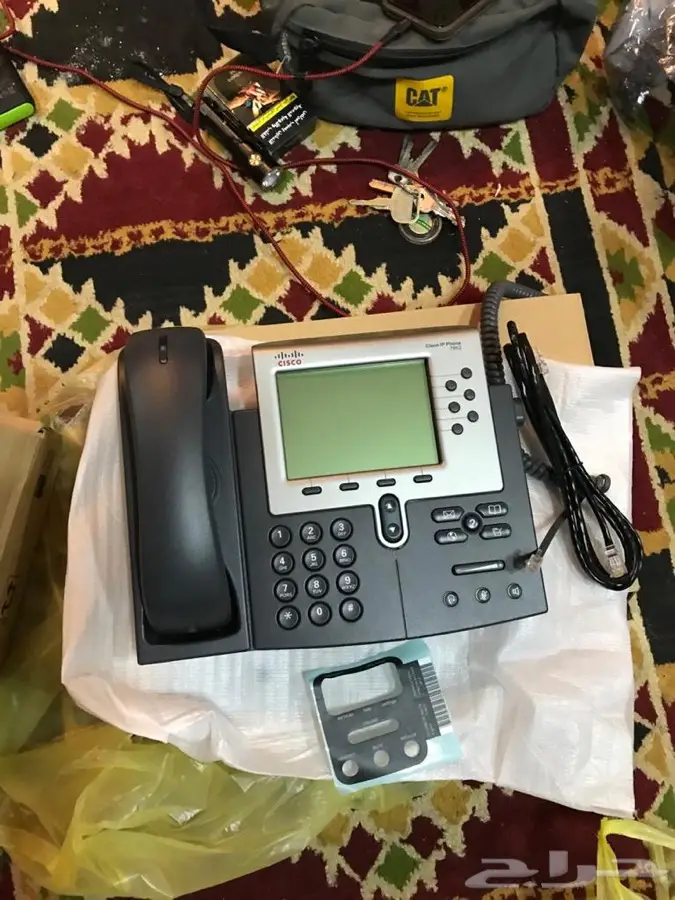 سيسكو cisco هواتف وسنترالات 6