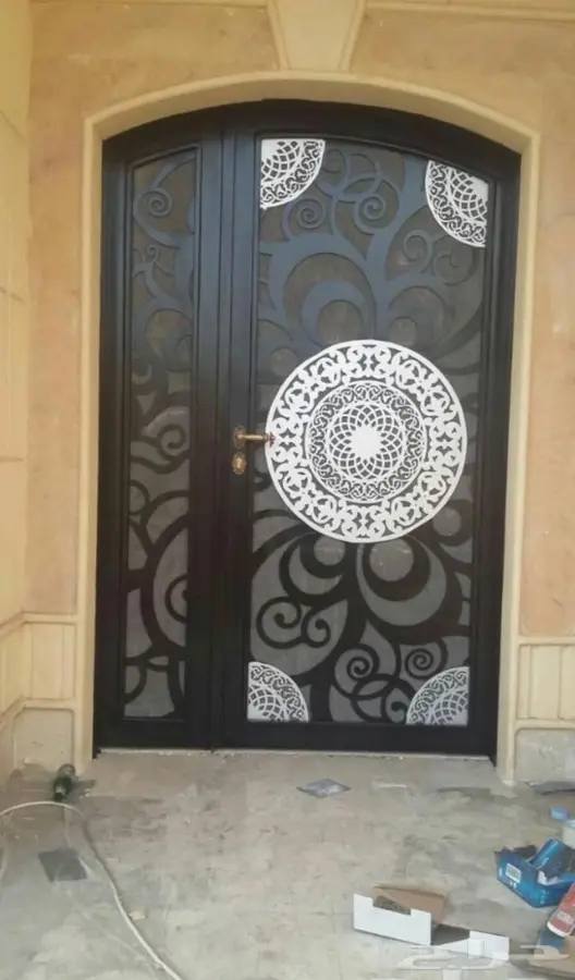 ابواب حديد قص ليزر - سواتر  24