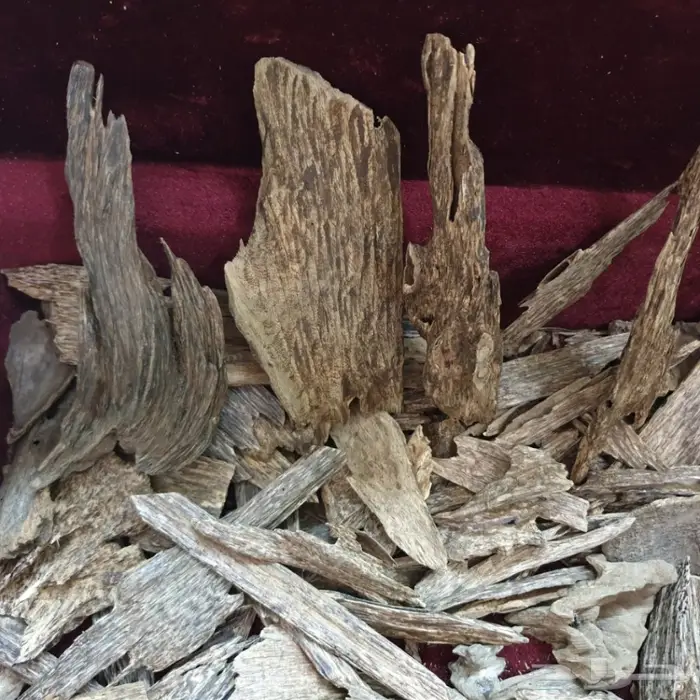 ادهان عود ملكيه غابات طبيعيه فاخره جدا 9