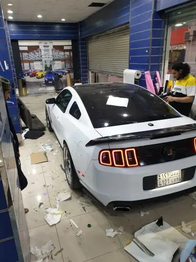 تجليد سيارات وتغيير اللوان ورش مطفي ورش جنوط  6