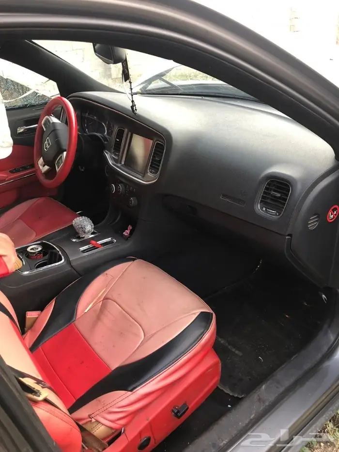 قطع تشارجر من 2011 الى 2014 تشليح 1