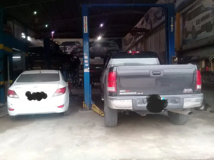 ورشة لصيانة قيرات الاتوماتيك  7