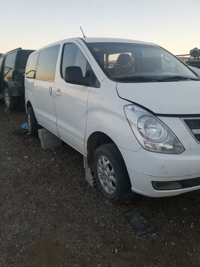 قطع غيارH1من 2008الا 2018 الرياض 2