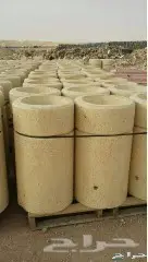 حواجز خرسانية ومصدات مواقف وقواعد أعمدة انارة 17