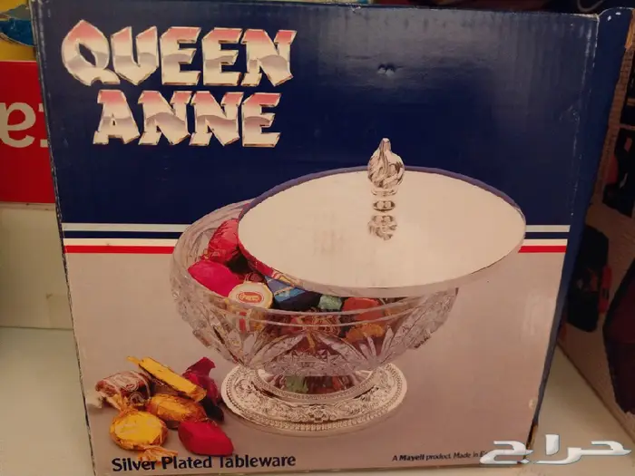 تحف متنوعة ولوحات وشموع 6