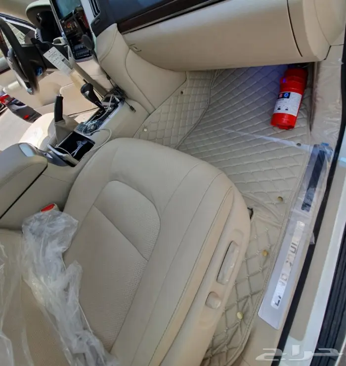 ارضيات جلد VIP ضمان سنة Toyota 3