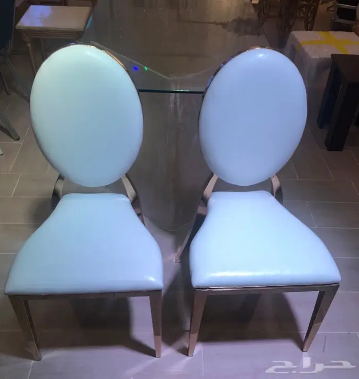 كراسي استيل ذهبي للإيجار بجدة 1