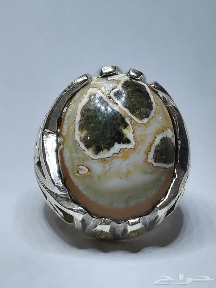 خاتم عقيق طبيعي جزع يماني جميل وملفت للانظار 8