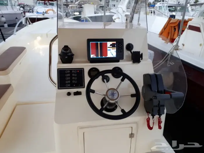 قارب لرحلات البحرية نزهه و صيد ...ثول...جده 3