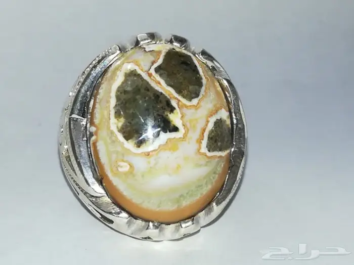 خاتم عقيق طبيعي جزع يماني جميل وملفت للانظار 6