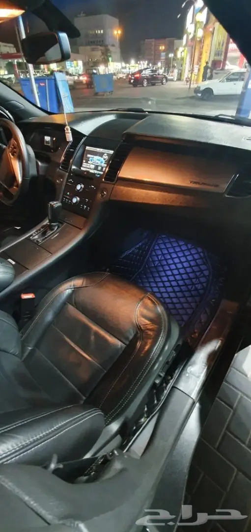 ارضيات جلد فاخرة VIP فورد اكسبديشن 91