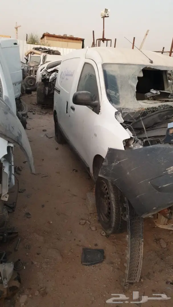 قطع غيار تشليح رينو قطع غيار تشليح بيجو 11