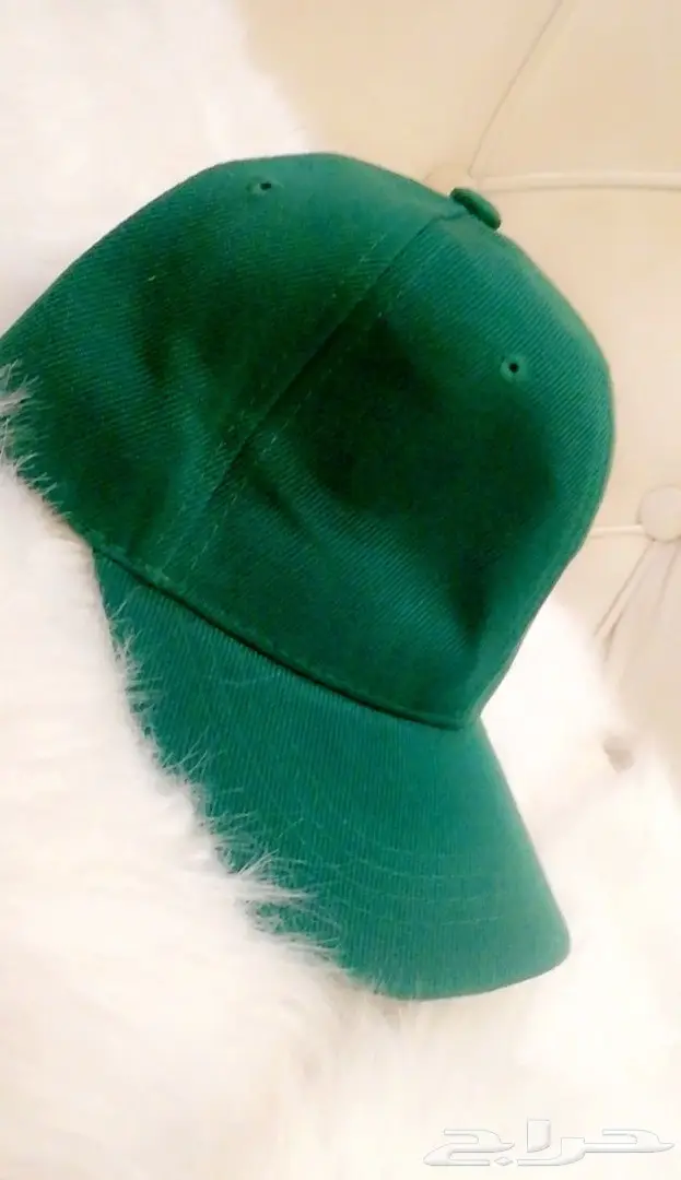 كابات رياضيه وتيشيرتات ساده وملون مع التطريز 5