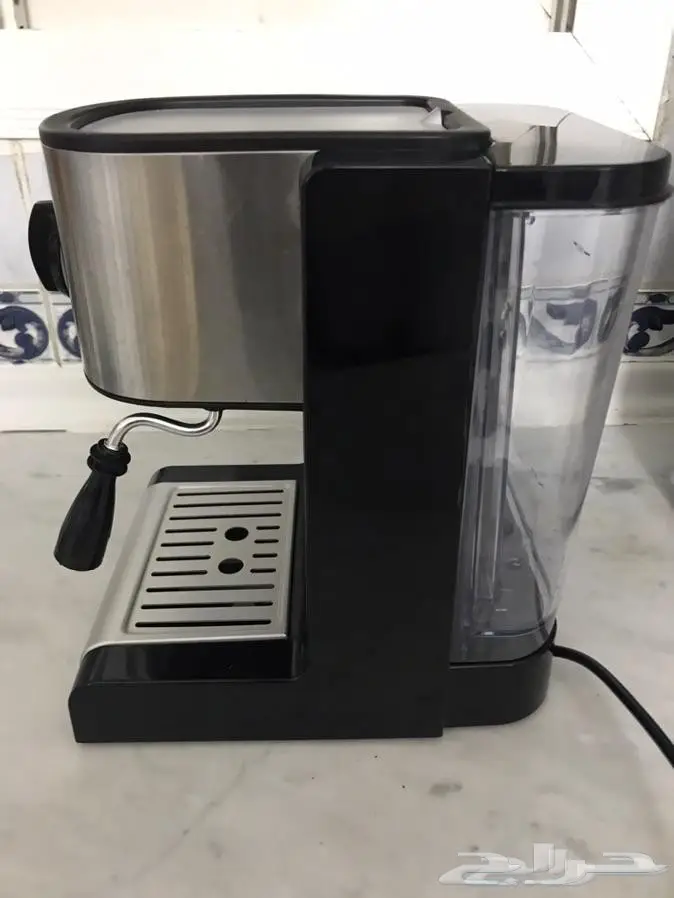 مكينة قهوة اسبريسو و كابتشينو مع صانع رغوة 1