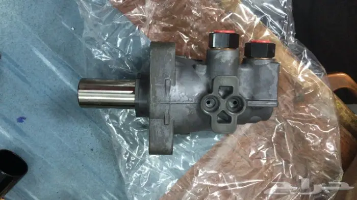قطع غيار شاحنات هينو 9