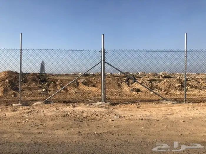 Metal mesh fencing and fencing contractor 0