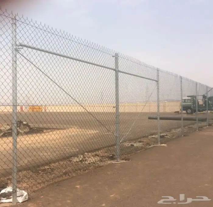 Metal mesh fencing and fencing contractor 5