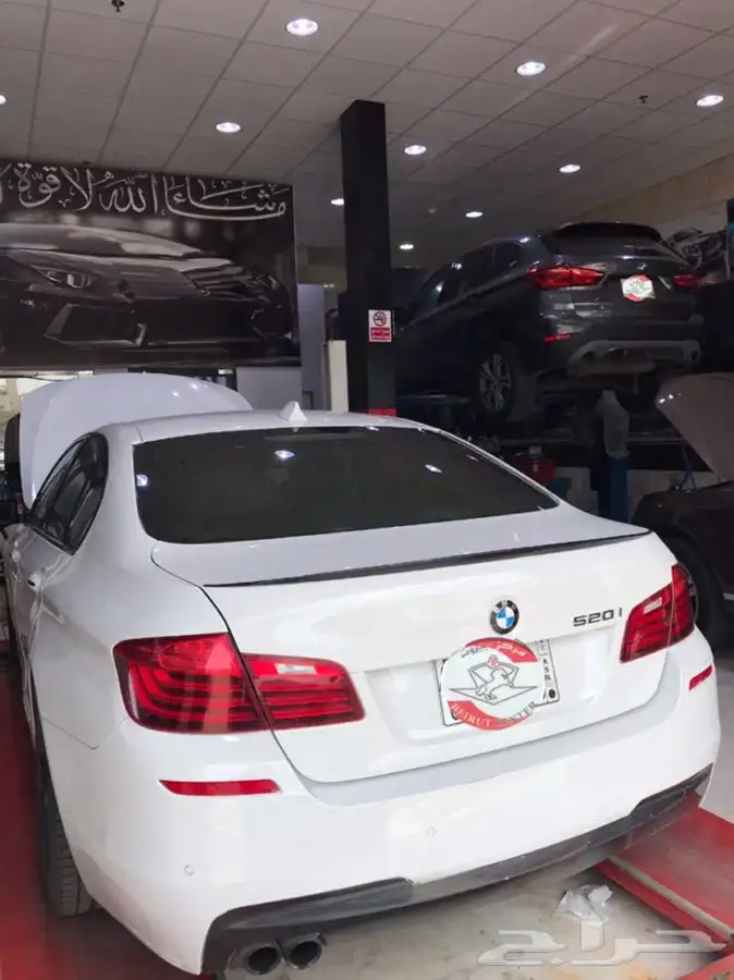 خدمة صيانة وبرمجة وفحص سيارات BMW 3