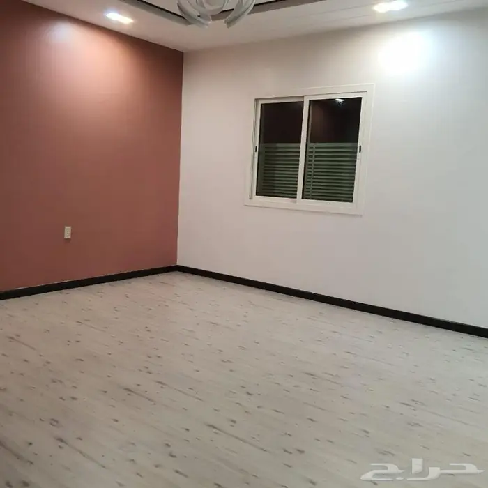 منجرة افاق خشبيه للخزائن و اعمال النجارة 4