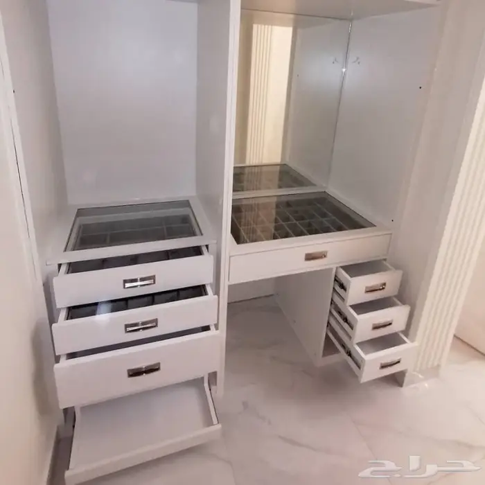 منجرة افاق خشبيه للخزائن و اعمال النجارة 7