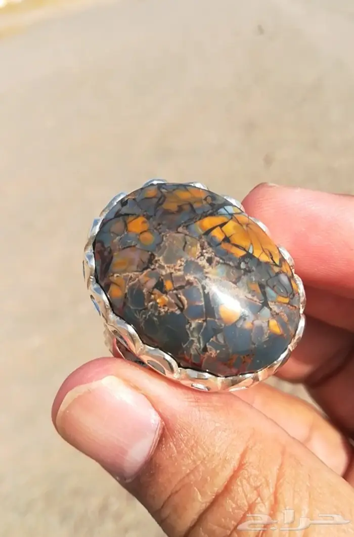 خاتم حجر يماني جزع راهي أنيق ونادر الألوان 4