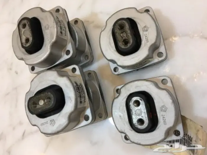 توفير جميع قطع الغيار لدورانقو-قراندشيروكي 9