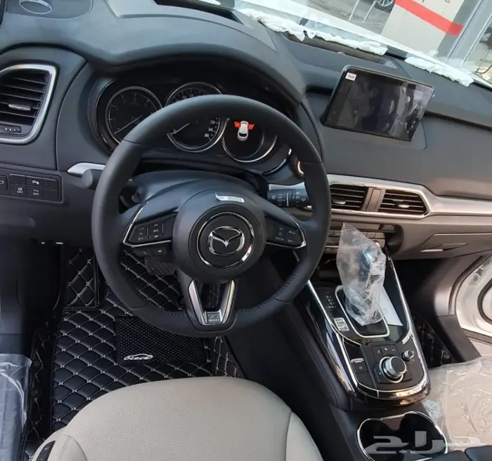 جلد ارضيات فخامة وجودة لجميع انواع السبارات 95