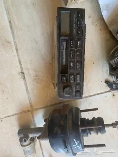للبيع قطع نيسان 7