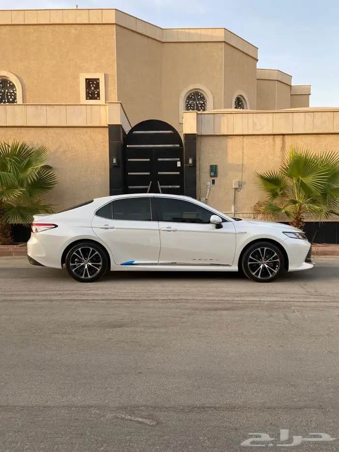 كامري 2020 ( تم البيع) 1