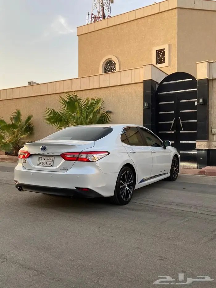 كامري 2020 ( تم البيع) 4