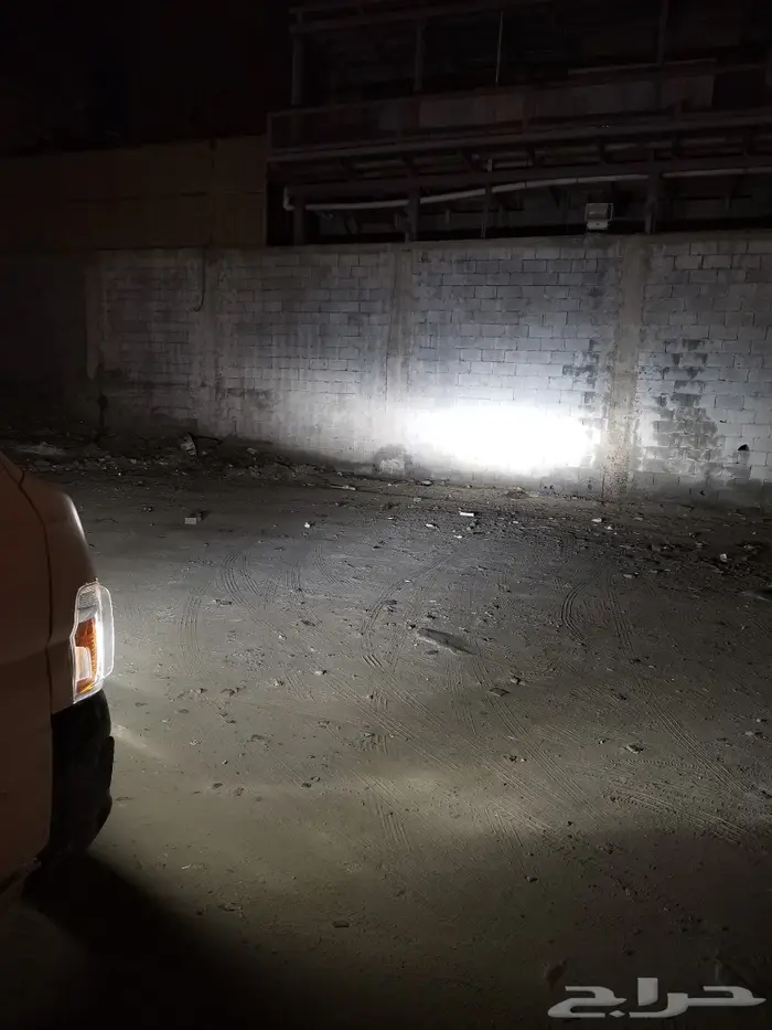 ليد للشمعات والكشافات 4