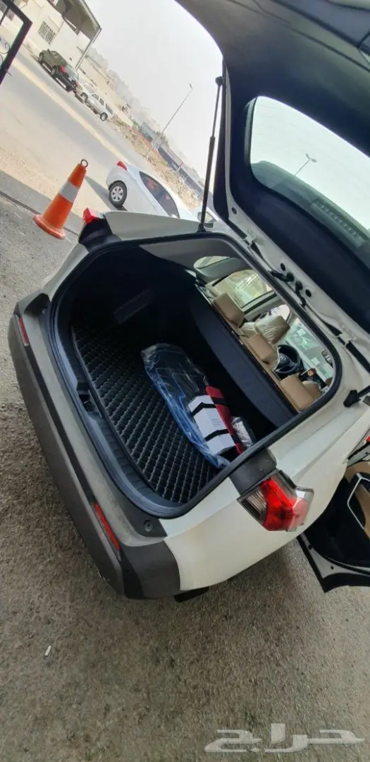 ارضيات جلد تويوتا راف فور VIP 3