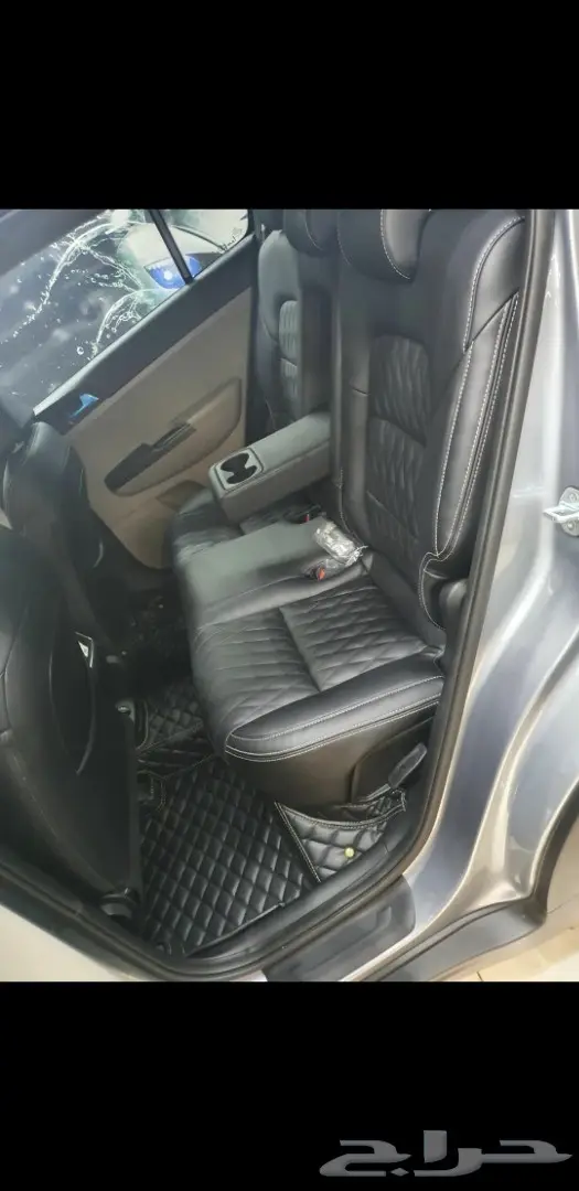 ارضيات جلد تويوتا راف فور VIP 5