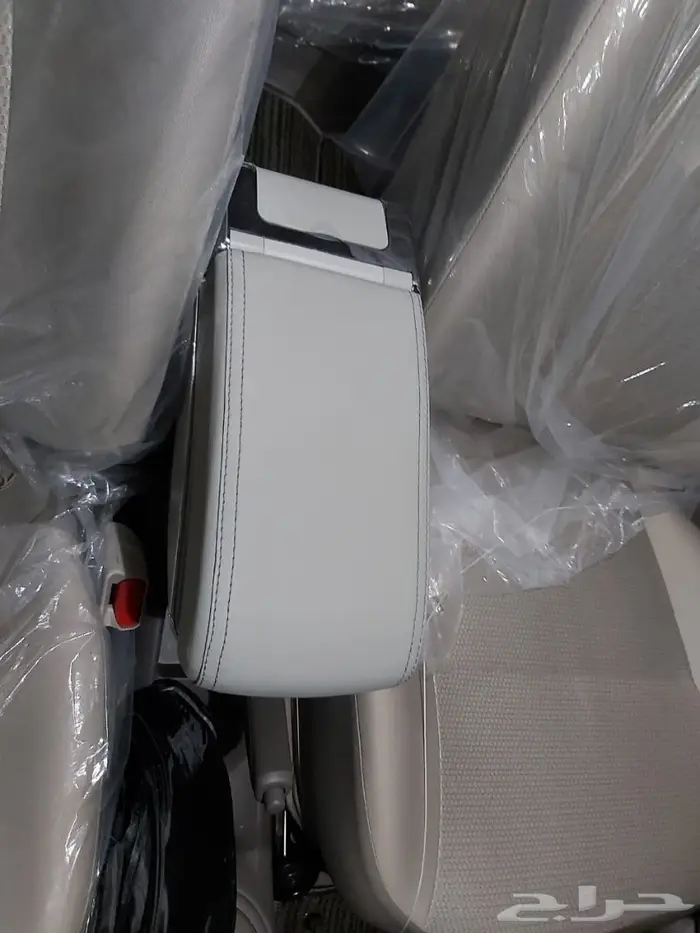 مسند صني مصمم خصيصا لموديل 2013 الى 2022 4