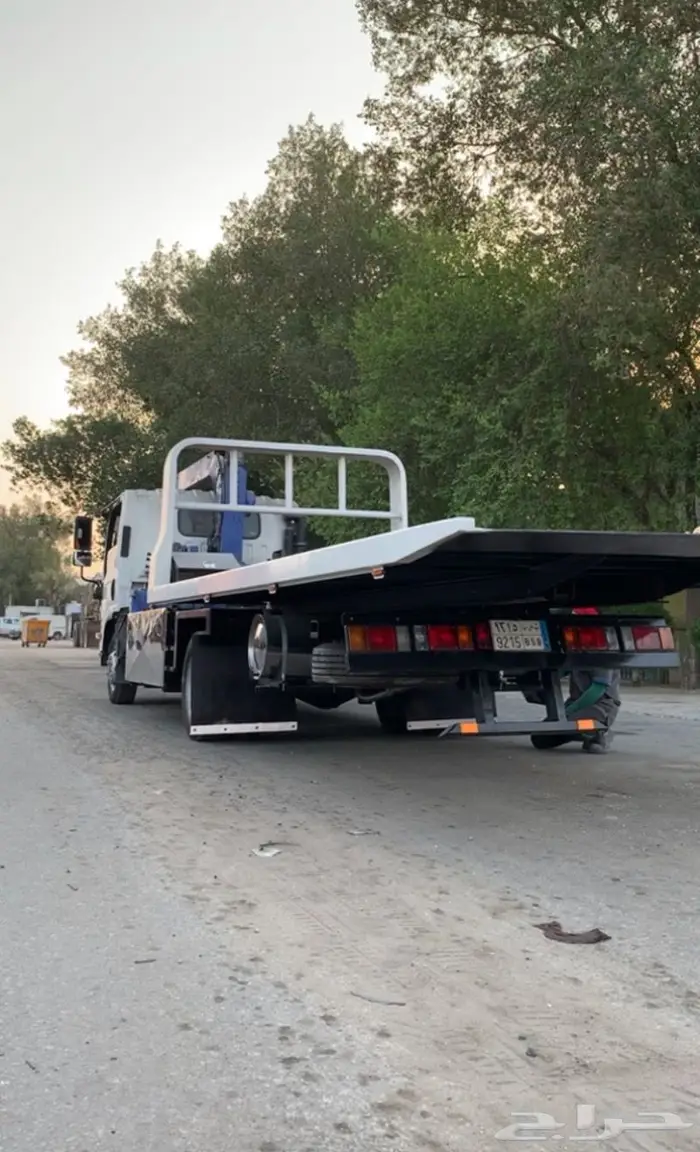 سطحة هيدروليك  وكرين عنيزة لخدمتكم 1