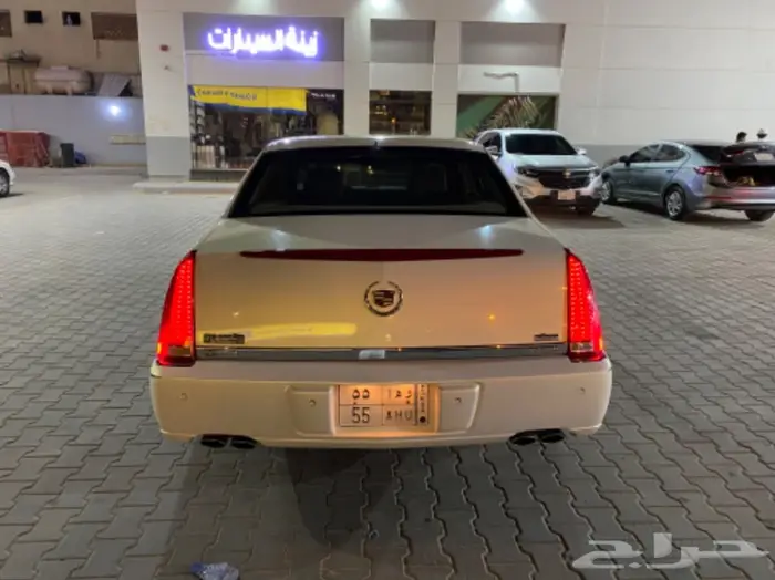 للبيع كاديلاك ديفيل DTS 2006 سعودي 2
