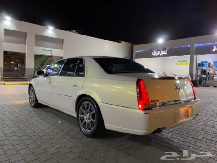للبيع كاديلاك ديفيل DTS 2006 سعودي 5