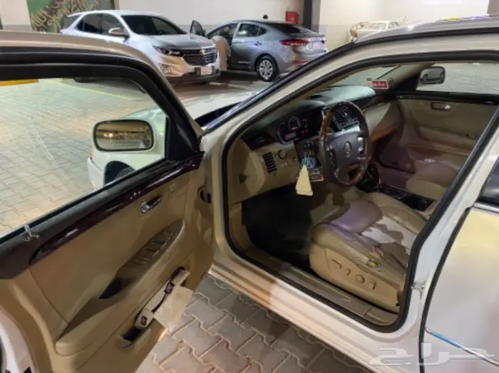 للبيع كاديلاك ديفيل DTS 2006 سعودي 8