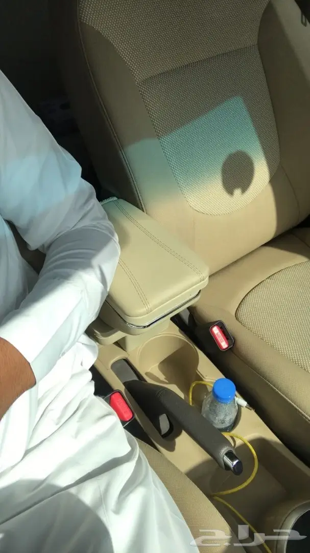 مسند اكسنت مصمم لموديل 2006 الى 2018 12