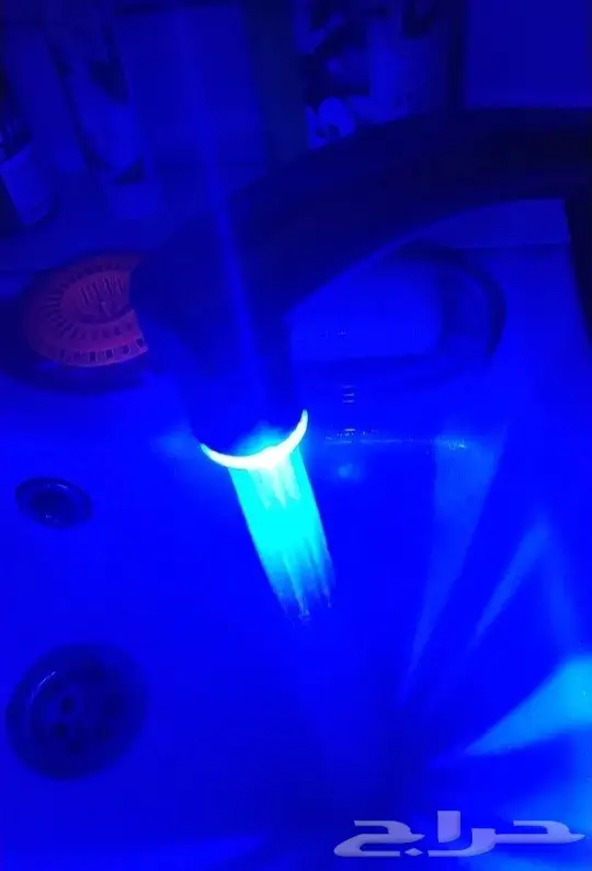 الصنبور المضيء  9