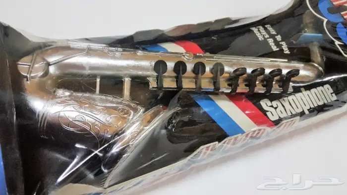 ساكسفون وبوق صناعة أمريكية من النوادر التعليمية القديمة 4