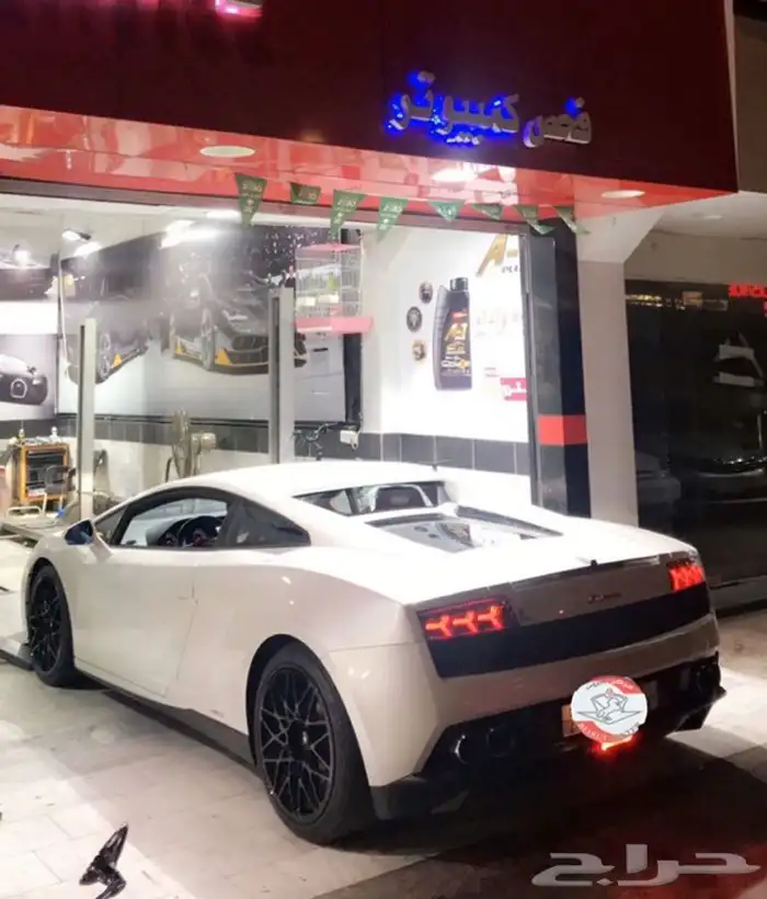 مركز لصيانة وفحص سيارات رولز رويس والسيارات الفارهة 11