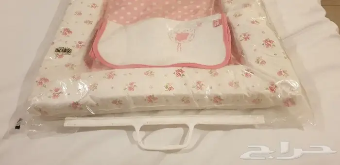 اسفنجة لطاولة تغيير حفاضة للاطفال والرضع من م 1