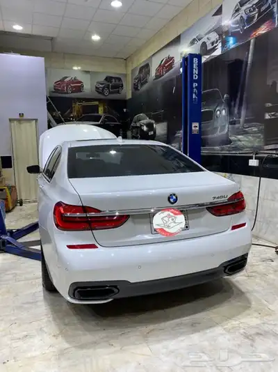 خدمة صيانة وبرمجة وفحص سيارات BMW 6