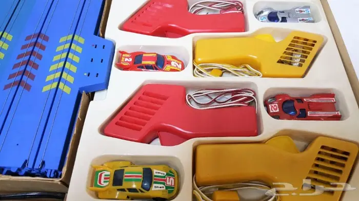 من نودار الزمن الجميل المميزة لعبة سباق سيارات فورمولا ون 8