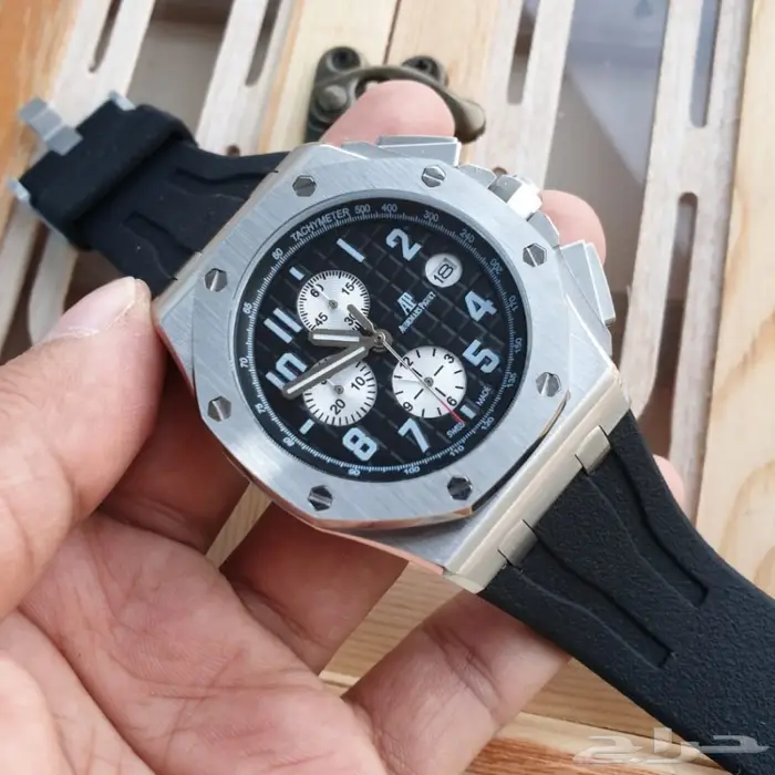 جديدنا من الساعات العالمية الرجالية درجة اولى 73